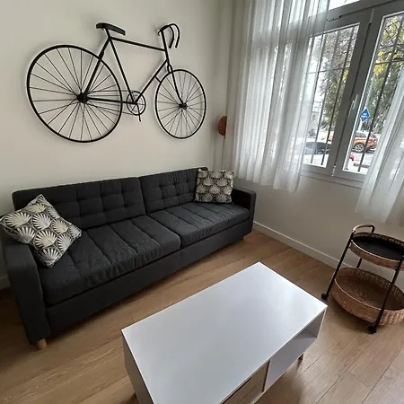 Bolivia B Apartman *